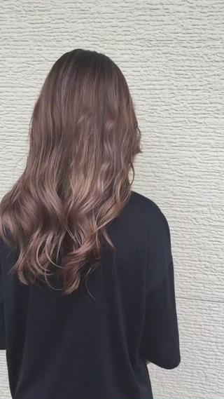 ハイライトカラーはおまかせ下さい♪ぴったりなカラーで透明感のある髪に！ 