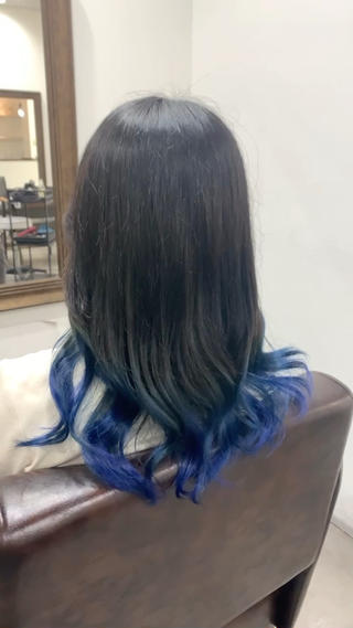 セミロング カラー 中本 達也のヘアスタイル