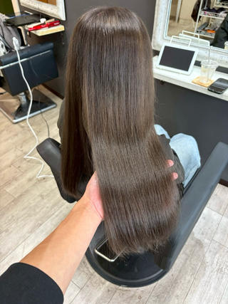 ロング カラー YURA hairのヘアスタイル