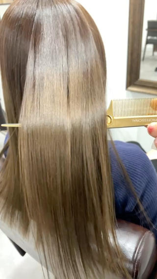 ロング パーマ ViVi by freedomのヘアスタイル