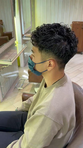 パーマ メンズ メンズパーマ特化🔥 ツイスパ/シャドウのヘアスタイル