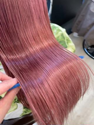 髪質改善LAケラチントリートメント
極上の艶髪に︎

美髪にしたい方ぜひお任せください


LAケラチントリートメント
アメリカ、ビバリーヒルズでは1回4万円すると言われているトリートメントが日本初上陸

○ ウネリ、パサツキ、痛み、クセのある髪質を劇的に改善！
髪にダメージをかけずツヤのある健康毛に

○ クセや広がりを抑えサラツヤまとまりのある髪に︎

○ ヘアカラーと同時施術が可能。
ブリーチ毛、ハイダメージの方も施術可能





 