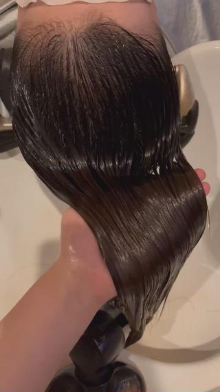 オージュアのトリートメント
髪質改善でツヤ髪へ

(別料金 2750円) 