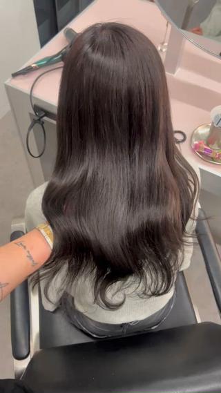 ロング 奥野碧🌈艶髪 /ダメージレスカラーのヘアスタイル