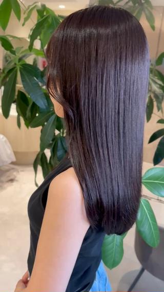 ラベンダーグレージュ◎
透明感も艶感も諦めたくない肩に
 