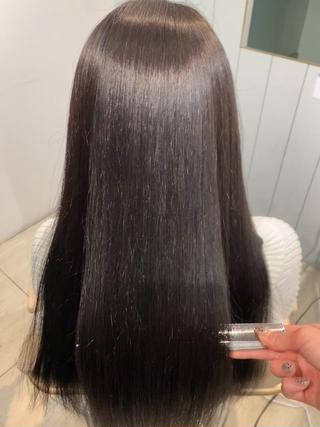 ロング パーマ 韓国風レイヤーカット 💎髪質改善"yuiのヘアスタイル