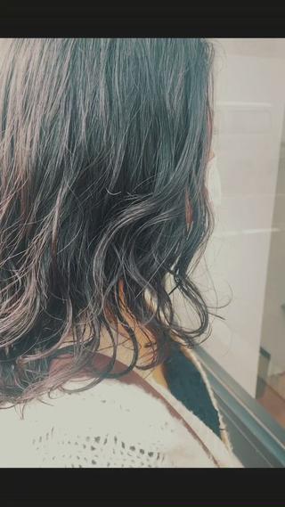 ミディアム lico 新札幌所属・Lilly リリィのヘアスタイル