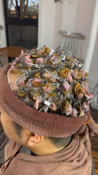 ショート カラー パーマ 全国カットコンテスト 受賞🏅satoのヘアスタイル