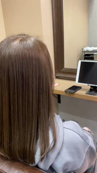 圧倒的な艶感、手触りを実現します
色持ちもアップする高濃度水素トリートメント️
是非お試しください 