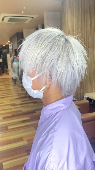 メンズホワイトカラー
動画ver