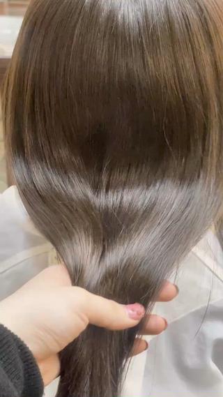 ロング アリヤマ メイカのヘアスタイル