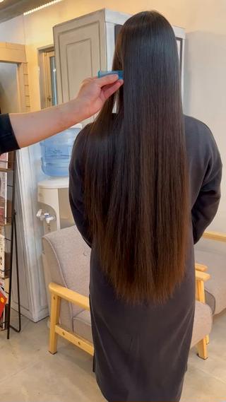 ロング カラー パーマ 柔らかいヘアカラー 大成のヘアスタイル