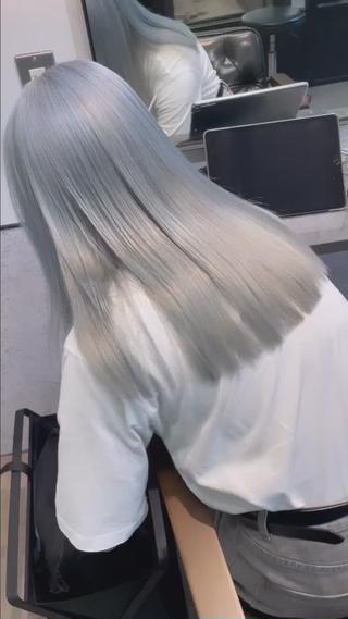 カラー storiiz所属・本田大輝top designerのヘアスタイル