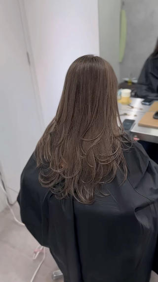 ロング JUNYA 海外ガールヘアのヘアスタイル