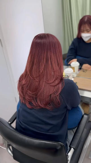 ロング JUNYA 海外ガールヘアのヘアスタイル