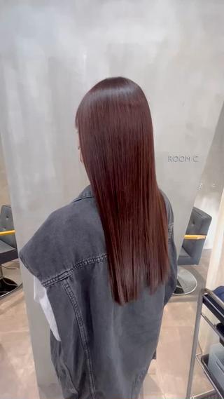 美髪髪質改善トリートメント

最高峰トリートメントで髪の質を上げてサラサラツヤツヤに

ブリーチ毛でもサラサラになれます！！ 