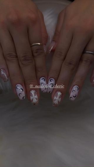 ネイル cherie所属・nailsalon cherieのネイルデザイン