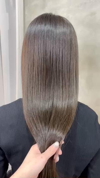 ロング カラー 美容室eTONe仙台駅前所属・Rika 艶髪‎カラー🤍のヘアスタイル