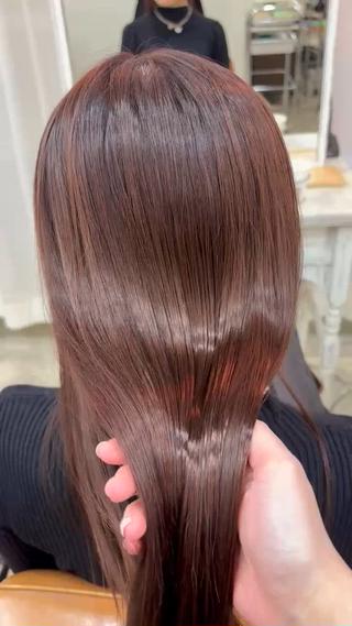 ロング カラー 美容室eTONe仙台駅前所属・艶髪‎カラー🤍 RIKAのヘアスタイル