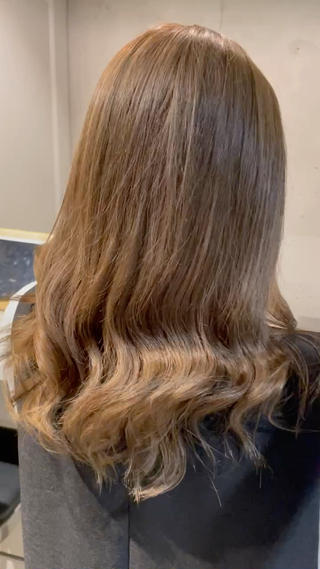 ブリーチ毛から少し落ち着いた色に 