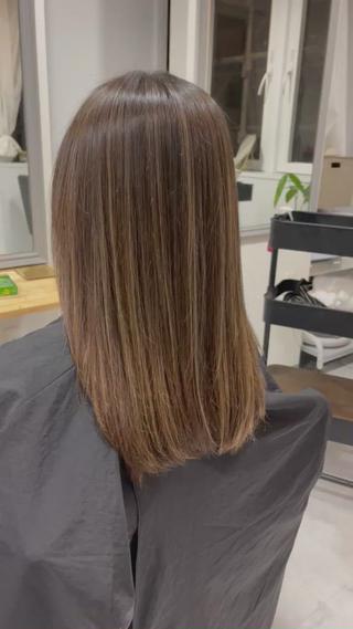 白髪ボカシカラー

白髪染めを使いません 