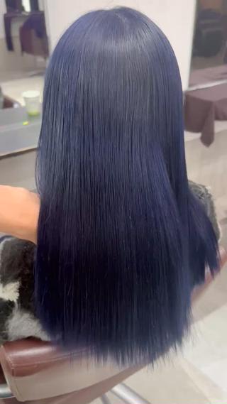 【ネイビーブルー】
1ブリーチからできるブルーカラー
色落ちはグレーになります！ 