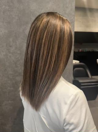 カラー _white鳳店/ 杉本 健のヘアスタイル