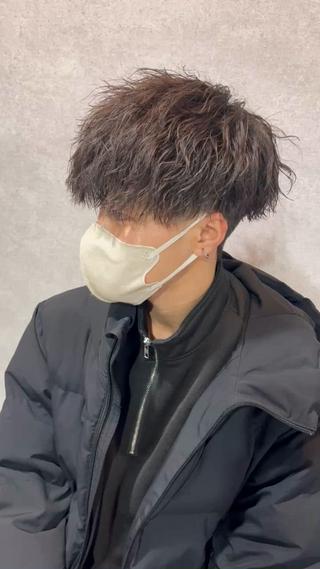 ショート カラー パーマ ヘアアレンジ メンズ 仕上がり満足度No. 1🔥BLUCK🔥のヘアスタイル