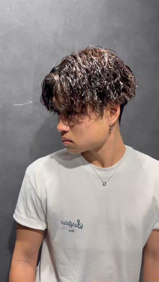 ショート カラー パーマ ヘアアレンジ メンズ 仕上がり満足度No. 1🔥BLUCK🔥のヘアスタイル