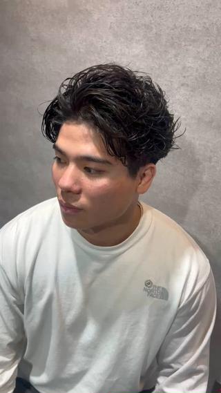 ショート カラー パーマ ヘアアレンジ メンズ 仕上がり満足度No. 1🔥BLUCK🔥のヘアスタイル