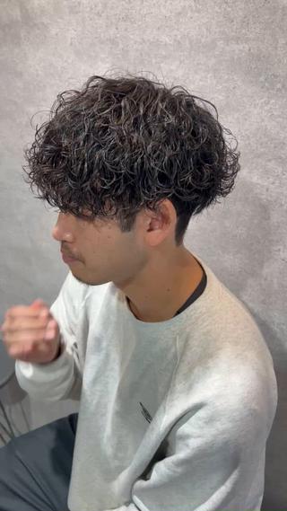 ショート カラー パーマ ヘアアレンジ メンズ 仕上がり満足度No. 1🔥BLUCK🔥のヘアスタイル