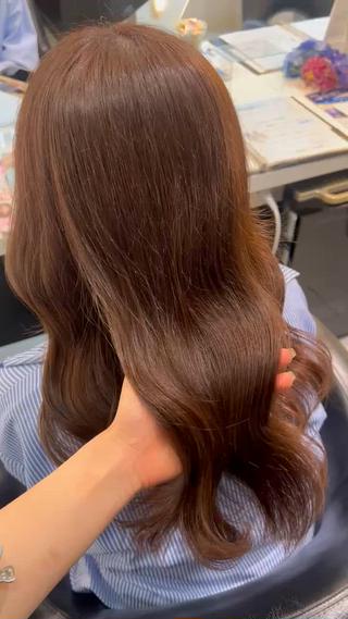 髪質改善トリートメントで1ヶ月先もこの艶感！ 