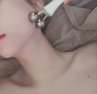 ウルトランスフォーマーでむくみ改善
首肩の凝りもほぐして小顔効果大好評 