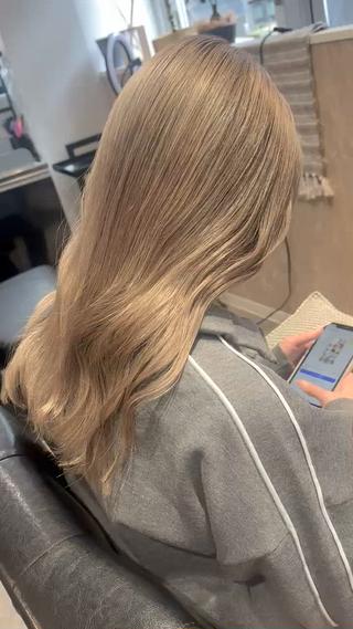 ミルクティーグレー 