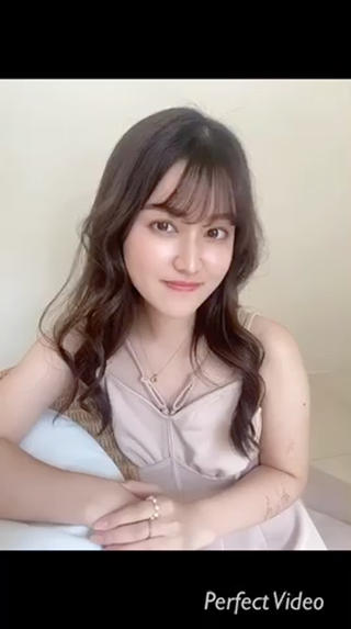 撮影やヘアアレンジ・メイクをすることがとっても大好きなので休日はモデルさんを集めて撮影をさせていただいております
女性がいつでも美しく可愛くいられるようにサポートさせていただきます！ 