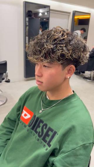 カラー パーマ メンズ fifth神宮前 HIN★T★のヘアスタイル