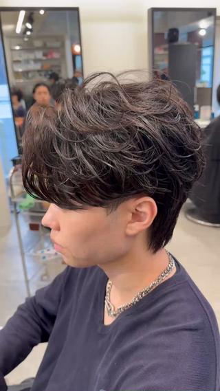 パーマ メンズ fifth神宮前 HIN★T★のヘアスタイル