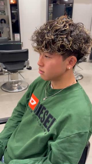 カラー パーマ メンズ fifth神宮前 HIN★T★のヘアスタイル