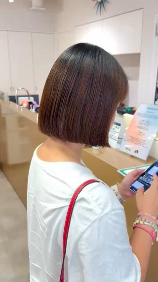 ショート レイヤー✂️ ハイトーン💖モテ髪のヘアスタイル