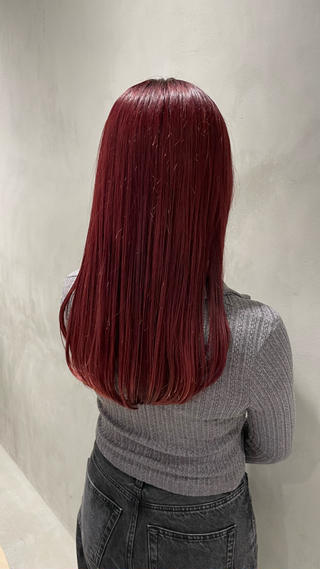 SHISEIDOから出ている髪質改善トリートメント

カラーメニューに+¥10000でご案内してます
2025年も美髪で楽しみましょ。♡ 