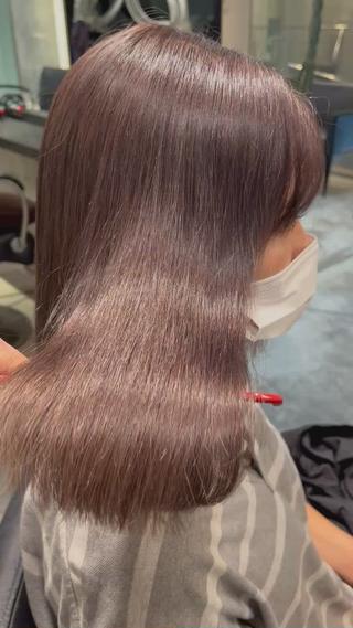 トリートメントによるこのツヤは2週間ほど持ちます！！
ハイトーンでもこの綺麗さをキープ可能！！ 