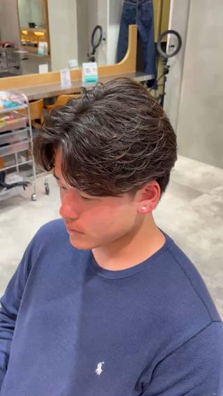 パーマ メンズ is by fifth所属・fifth 清水睦月のヘアスタイル