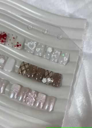 

#リボンネイル#チェックネイル#ハートネイル#薔薇ネイル#キラキラネイル#젤네일#네일#ワンホンネイル#バレエコアネイル#韓国ネイル#大人ガーリーネイル#ガーリーネイル#フレンチガーリー#lylynail #うる艶ネイル#艶ネイル#個性派ネイル#鉱物ネイル#ちぐはぐネイル#ニュアンスネイル#ニュアンスデザイン#nails#カジュアルネイル#ネイル#お洒落ネイル#大名ネイル#クリスマスネイル#成人式ネイル#冬ネイル#プライベートサロン 