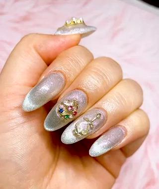 ネイル CROWN プライベートサロンのネイルデザイン