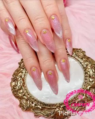 ネイル CROWN プライベートサロンのネイルデザイン