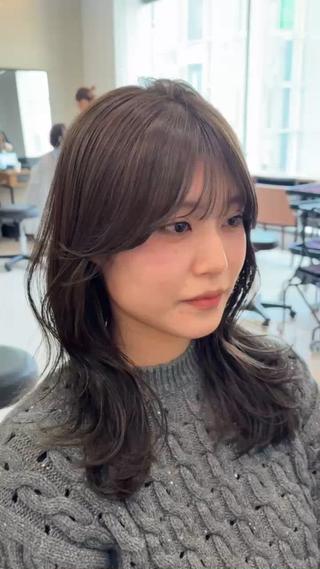 ミディアム 似合わせ/ベージュ /レイヤー/りほ🤍のヘアスタイル
