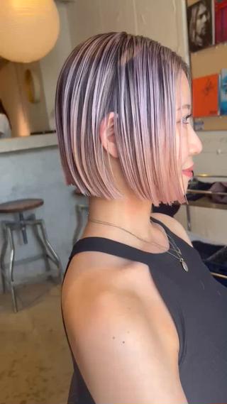 ブリーチカラーでデザインバレイヤージュ

デザインカラー＋2200 