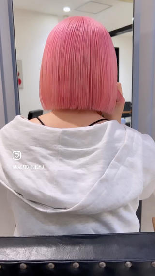 ショート カラー Loom.所属・村上雅人 ナチュラルモードのヘアスタイル