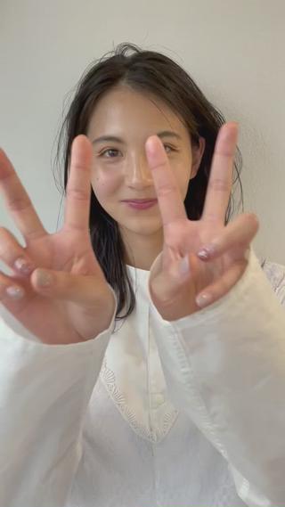 ミディアム カラー Loom.所属・村上雅人 ナチュラルモードのヘアスタイル