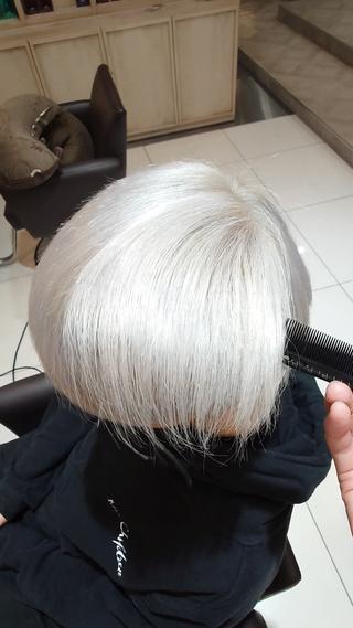 カラー メンズ F.hair salon所属・ハイトーン×髪質改善 🌈しゅんだい🌈のヘアスタイル